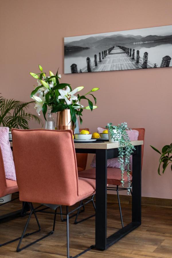Hotel A4 Wroclaw - Bielany เบียลานี วร็อคลาฟสเกีย ภายนอก รูปภาพ